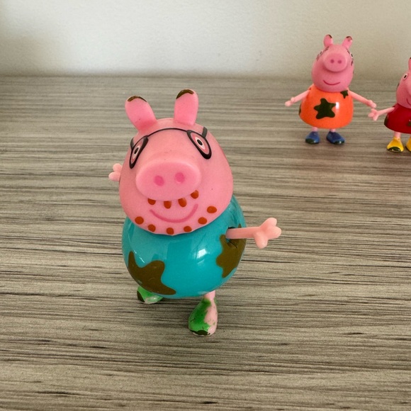 Peppa pig toys - Picture 2 of 5
